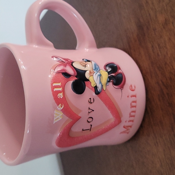 Minnie Mouse coffee cup - Picture 2 of 5